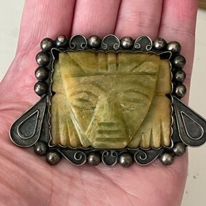 Old Pawn 1940's Mexico Sterling Silver Carved Green Onyx Warrior Mask Brooch Pin